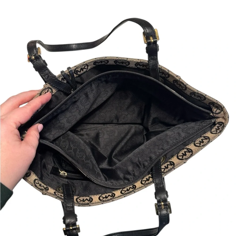 MICHAEL KORS large shoulder bag